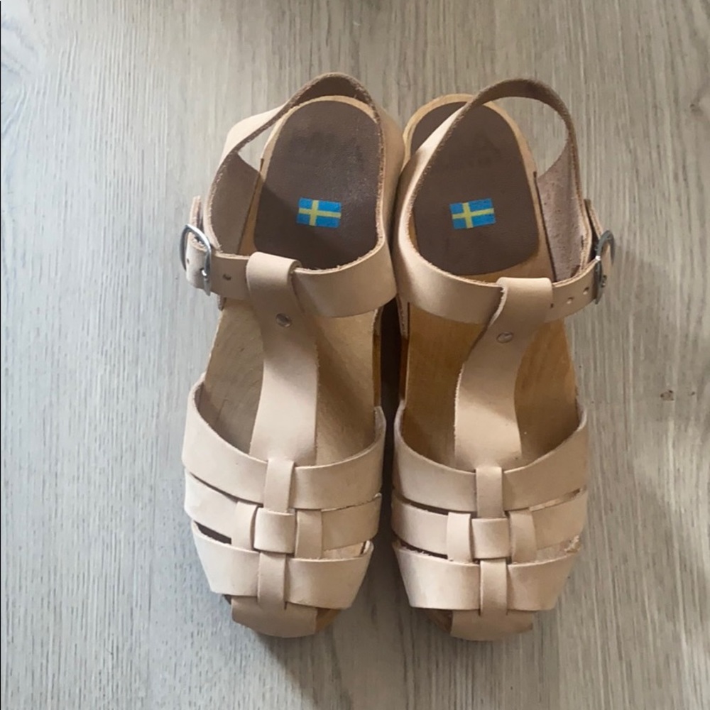 Mia clogs 8.5-9 (39)